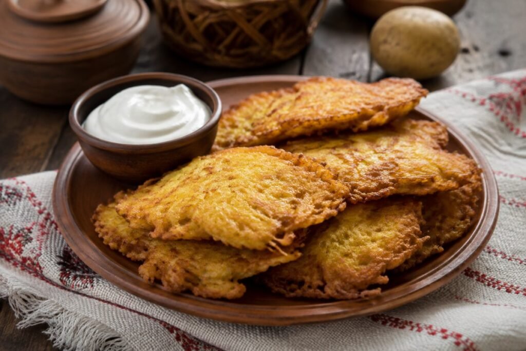Draniki, crisp grated-potato pancakes with smetana, national favorite, Belarus main, anime style