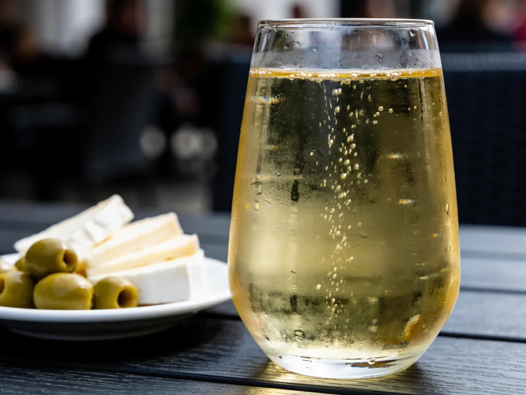 Spricer, white wine lengthened with soda water, ordered by the glass or jug, Serbia cocktail, anime style